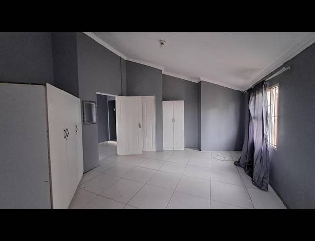 2 BEDROOM PROPERTY TO RENT IN ISIPINGO BEACH